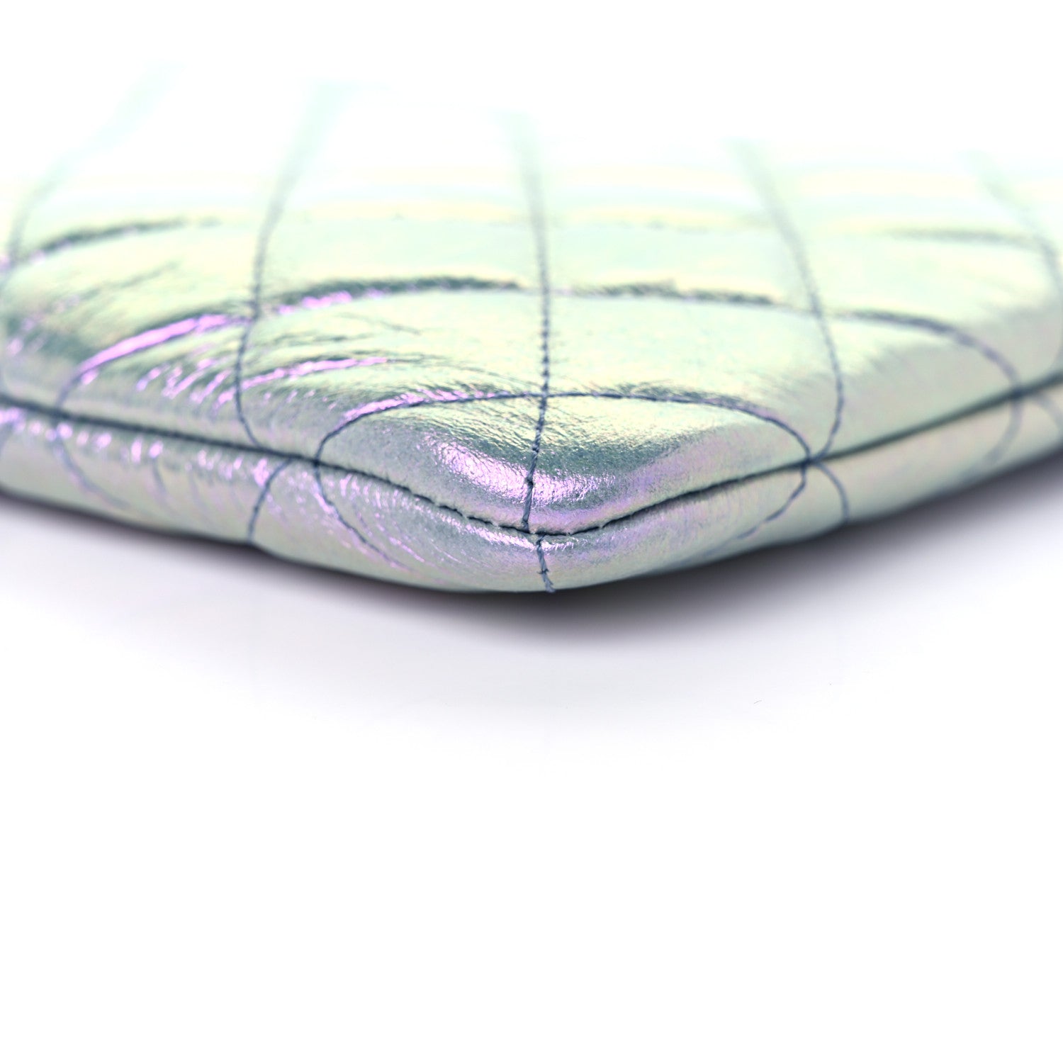 Chanel Iridescent Crumpled Calfskin CC Ripples Medium Cosmetic Case Purple 9 of 10