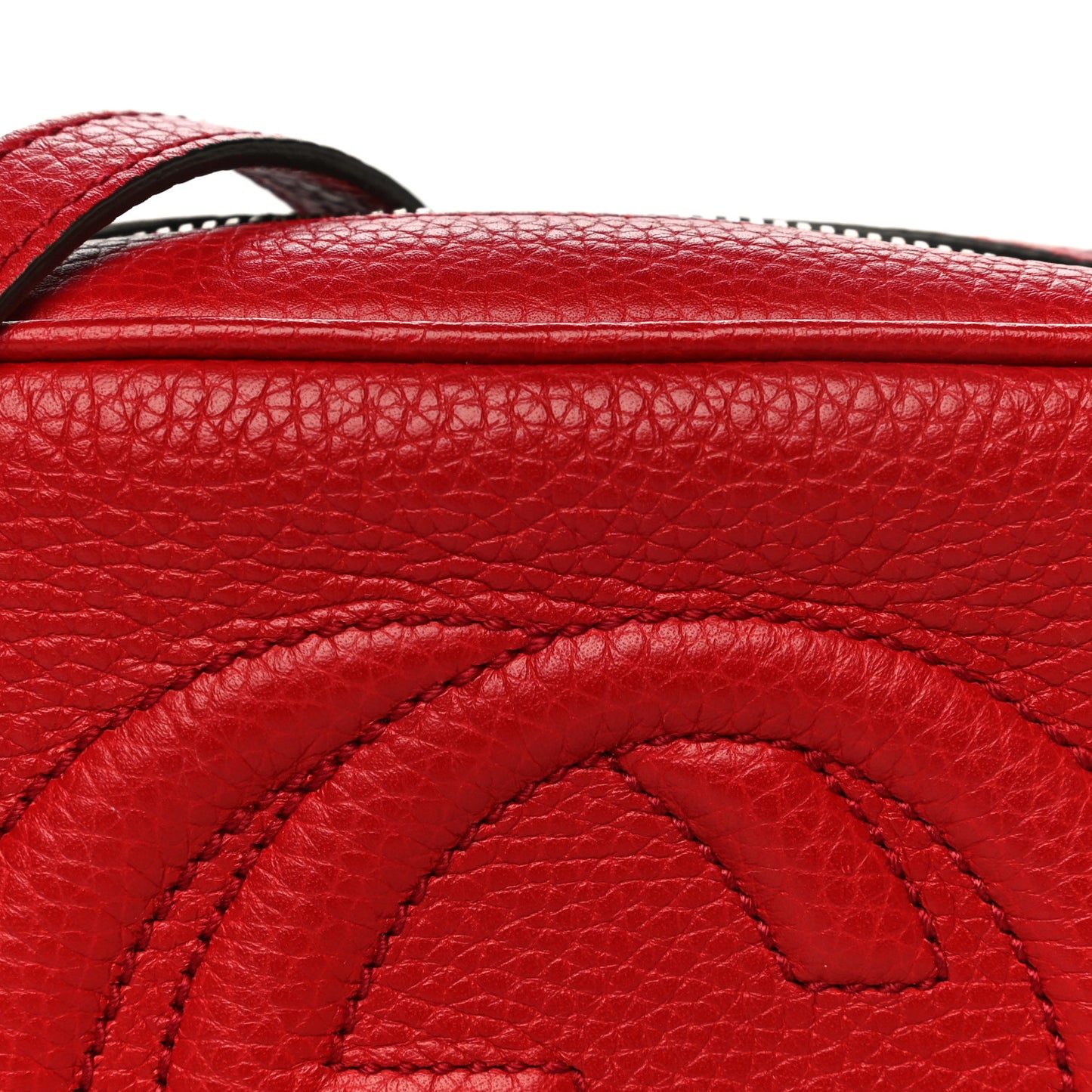 Pebbled Calfskin Small Soho Disco Bag Tabasco Red