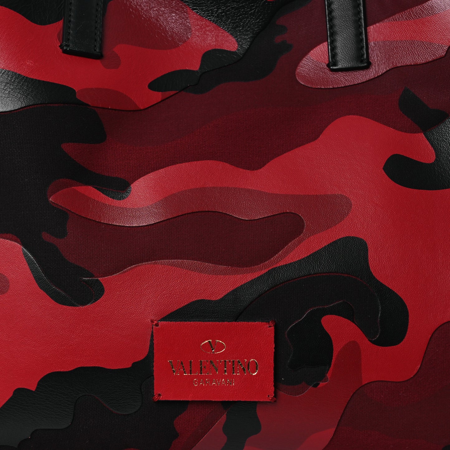 Nappa Canvas Camouflage Medium Rockstud Soft Tote Red