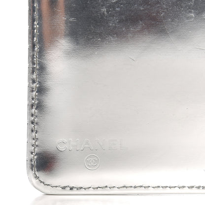 Chanel Metallic Patent Calfskin Embossed CC Yen Wallet Silver 5 of 10