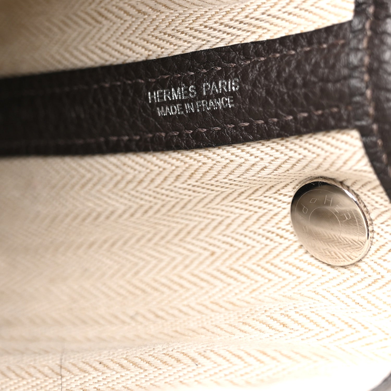 Hermes Negonda Neo Garden 23 Ebene 6 of 11