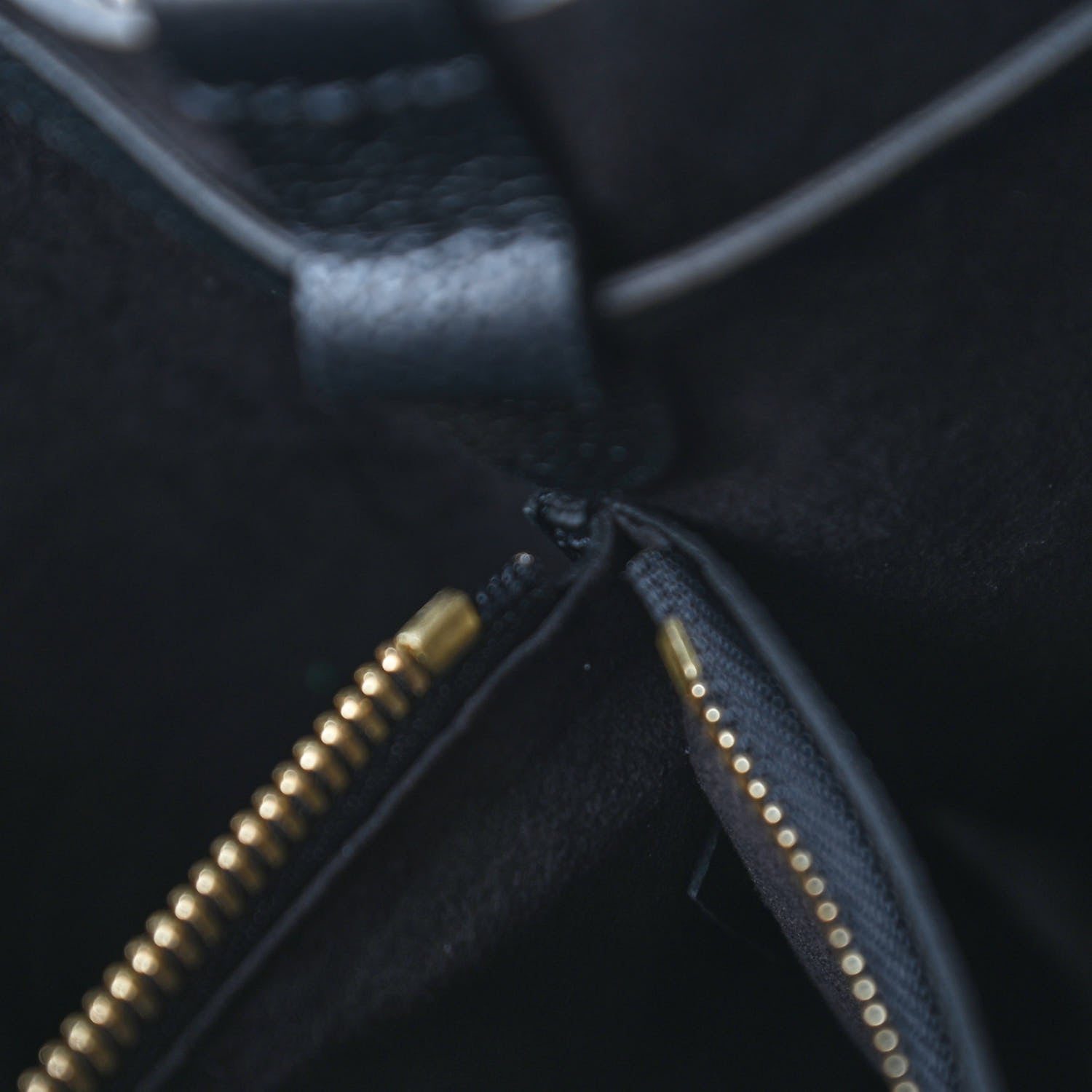 Louis Vuitton Empreinte Neonoe MM Black 9 of 10