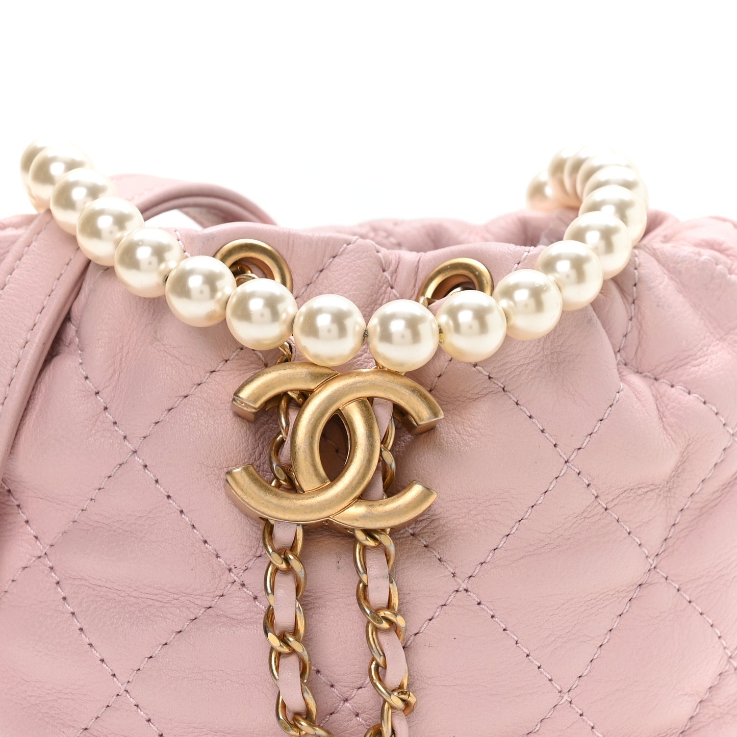 Calfskin Quilted Pearl Mini About Pearls Drawstring Bucket Light Pink