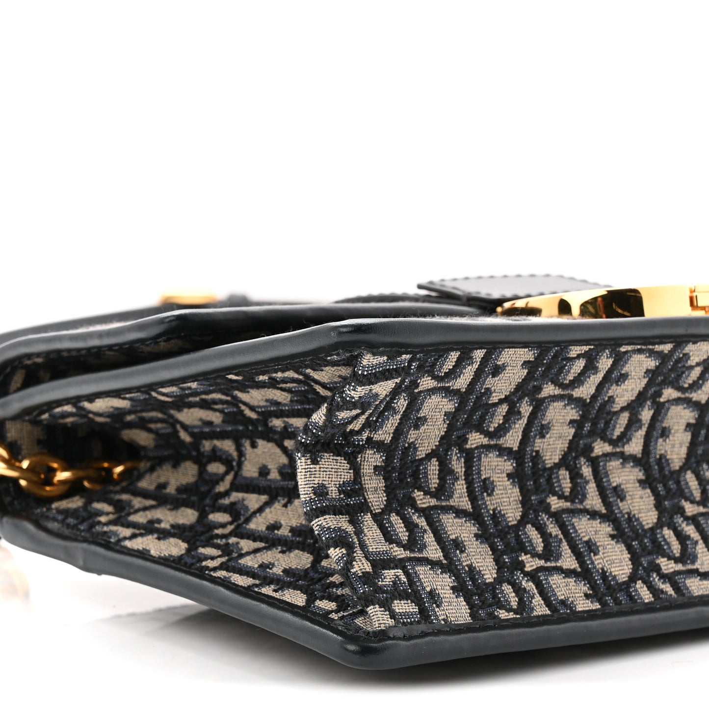 Oblique 30 Montaigne Chain Flap Bag Blue