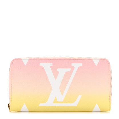 Louis Vuitton Monogram Giant By The Pool Zippy Wallet Light Pink 1 of 9