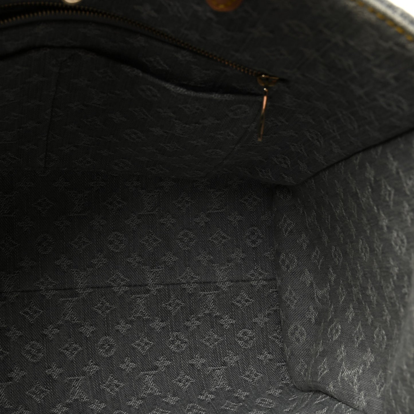 Monogram Denim Onthego MM Washed Gray