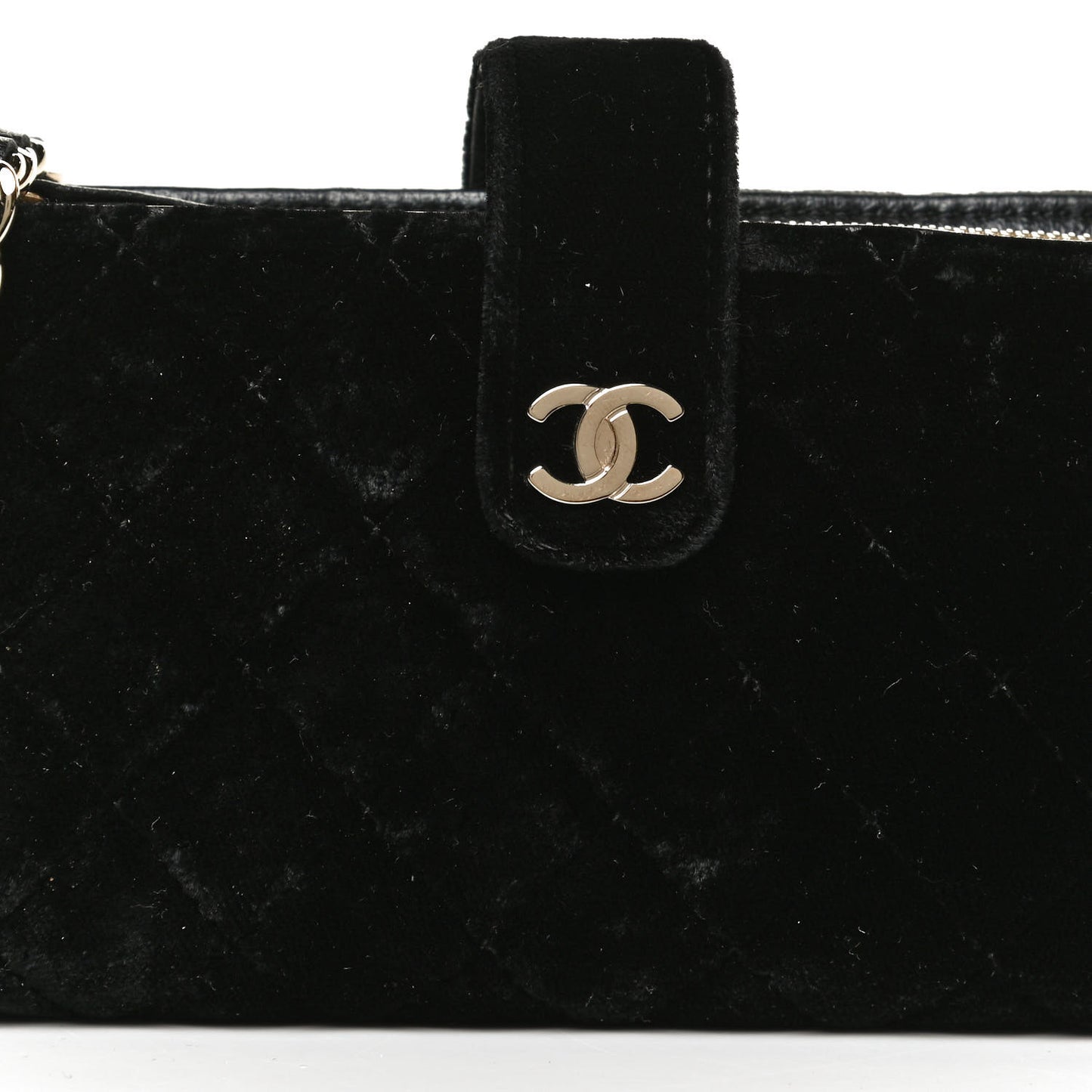 Velvet Quilted Small Clutch With Chain Black