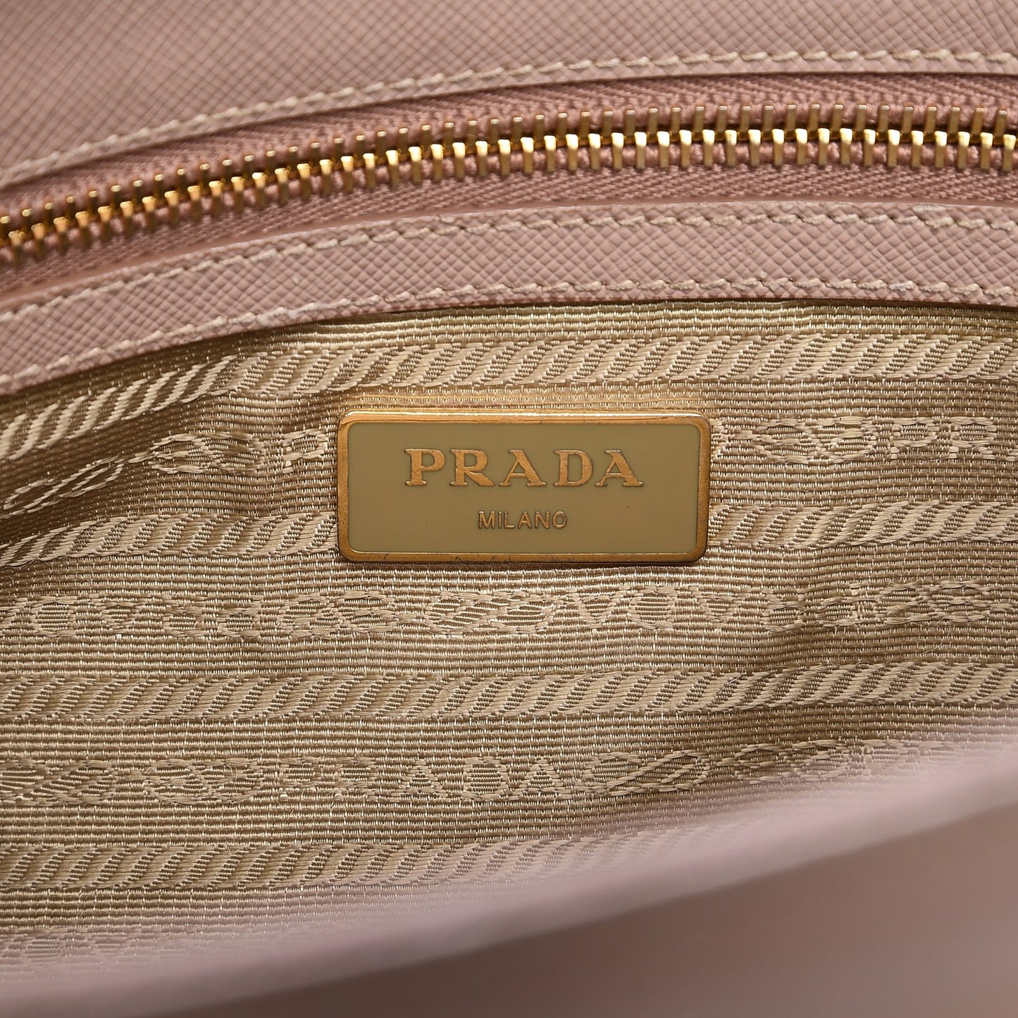 Saffiano Small Galleria Double Zip Tote Cammeo