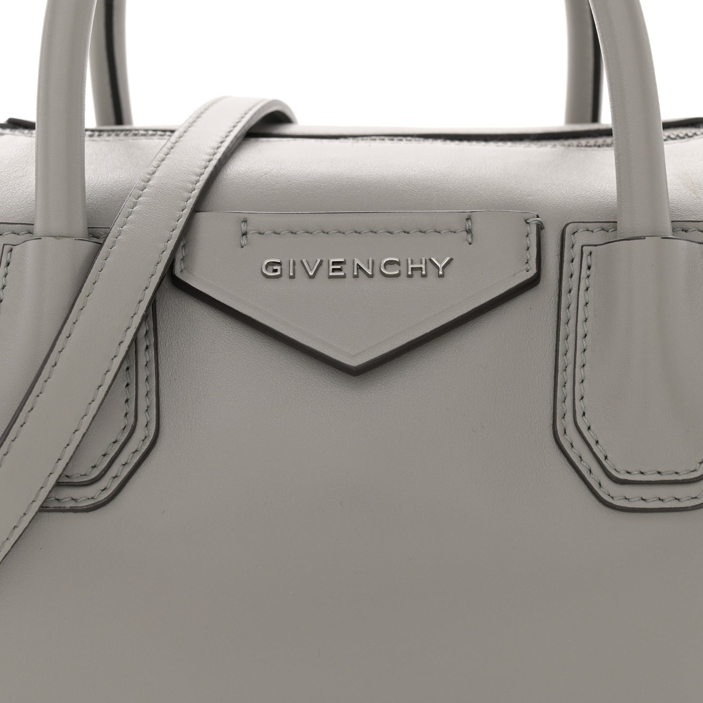 Calfskin Small Soft Antigona Pearl Grey