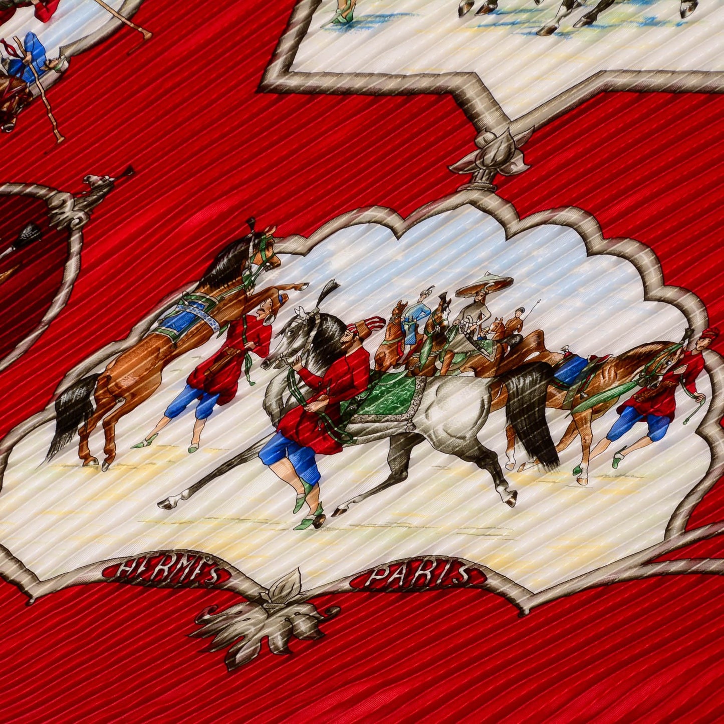 Silk Plisse Chevaux Des Moghols Scarf 90