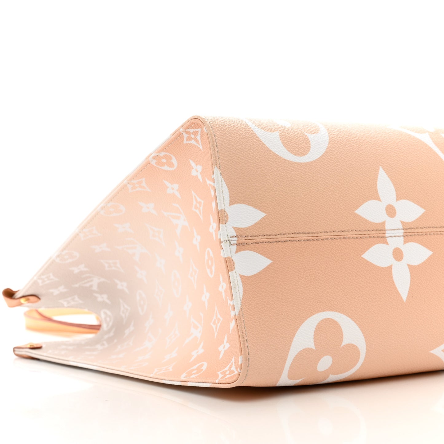 Monogram Giant By The Pool OnTheGo GM Brume