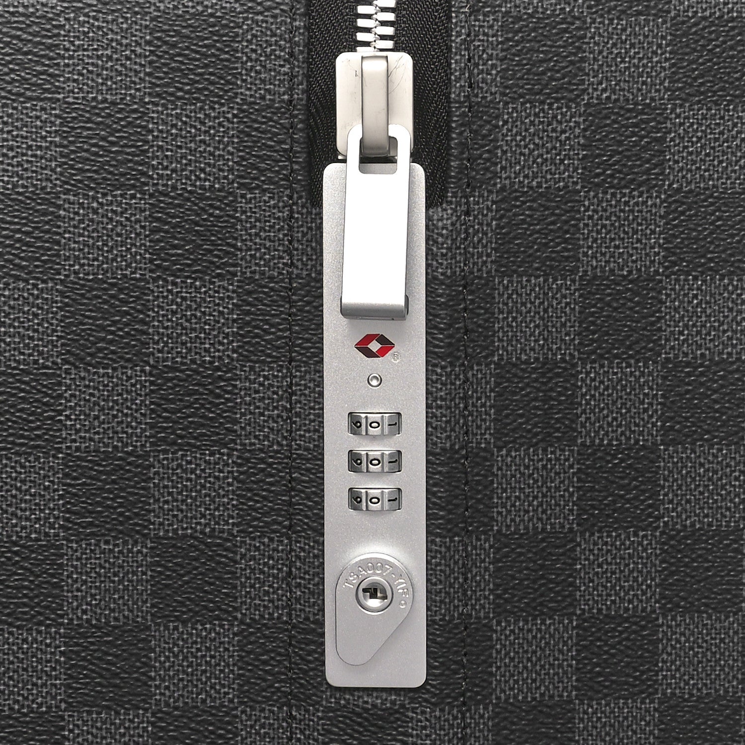 Louis Vuitton Damier Graphite Horizon 70 6 of 9