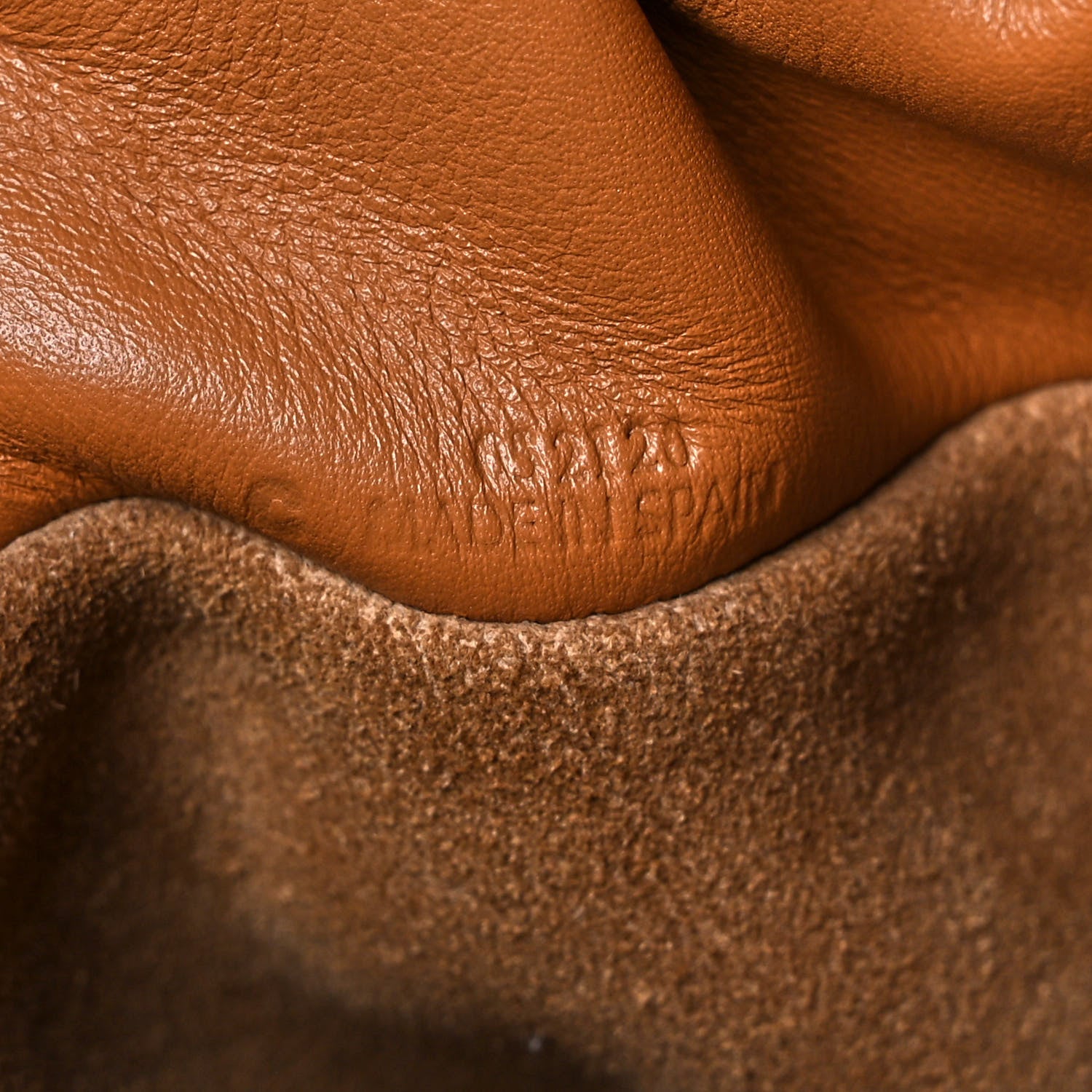 Loewe Nappa Flamenco Knot Clutch Warm Desert 7 of 11