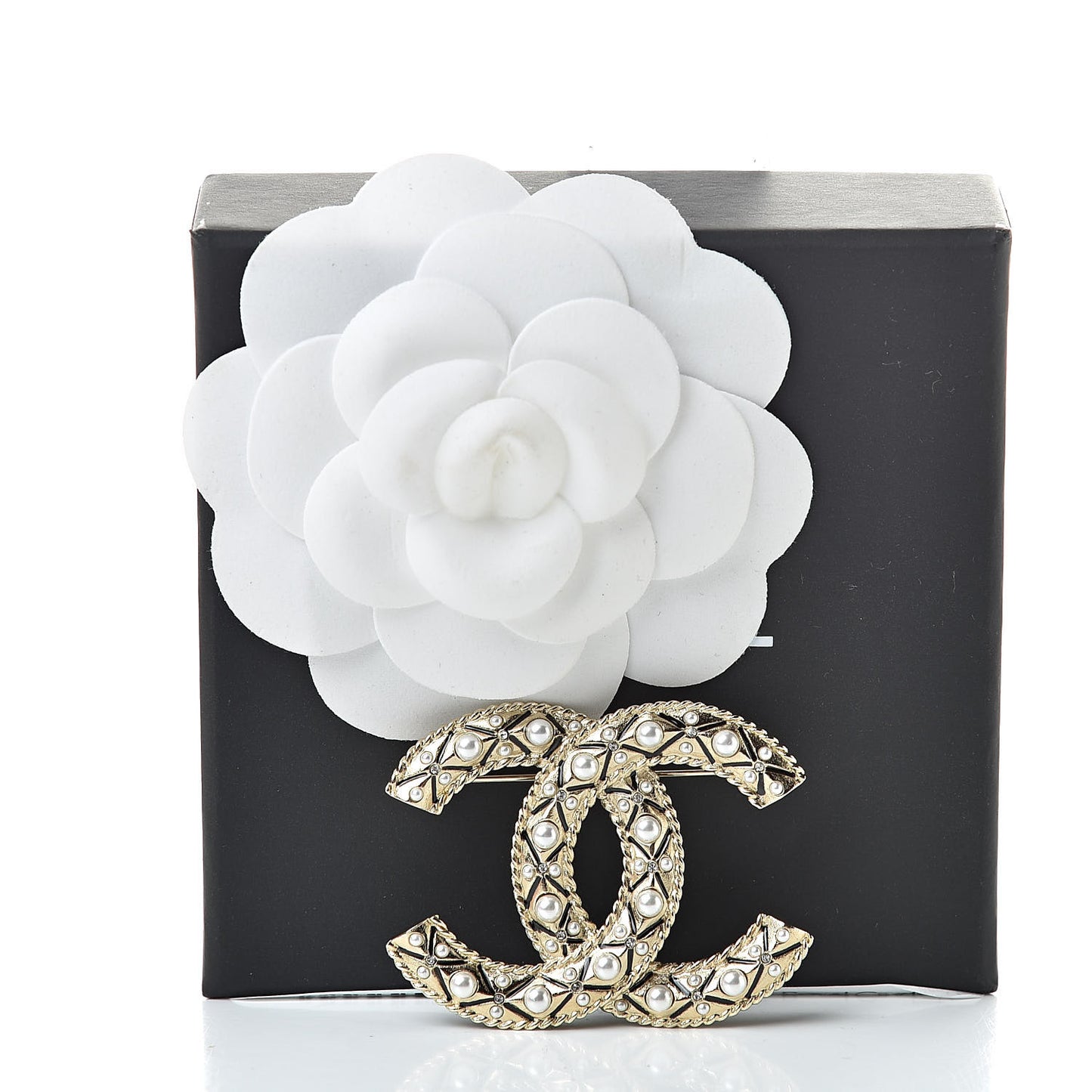 Pearl Crystal CC Brooch Gold