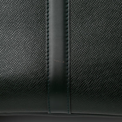 Louis Vuitton Taiga Kendall PM Epicea 17 of 18