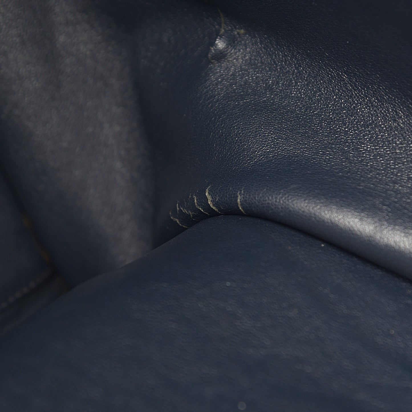Suede Medium Phantom Luggage Anthracite