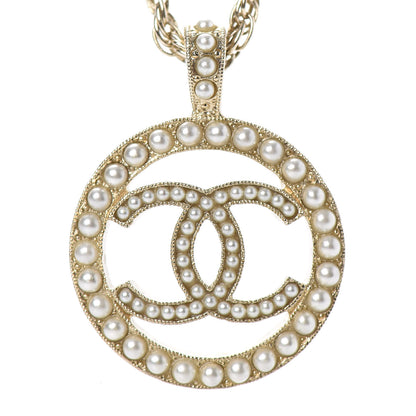 Chanel Pearl CC Round Pendant Necklace Gold 4 of 6