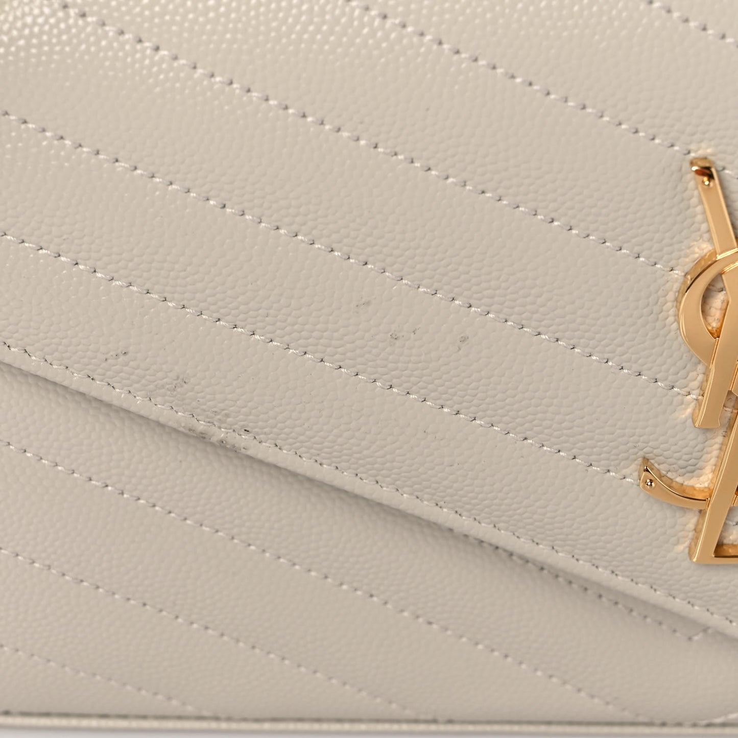 Grain De Poudre Matelasse Chevron Monogram Chain Wallet Crema Soft