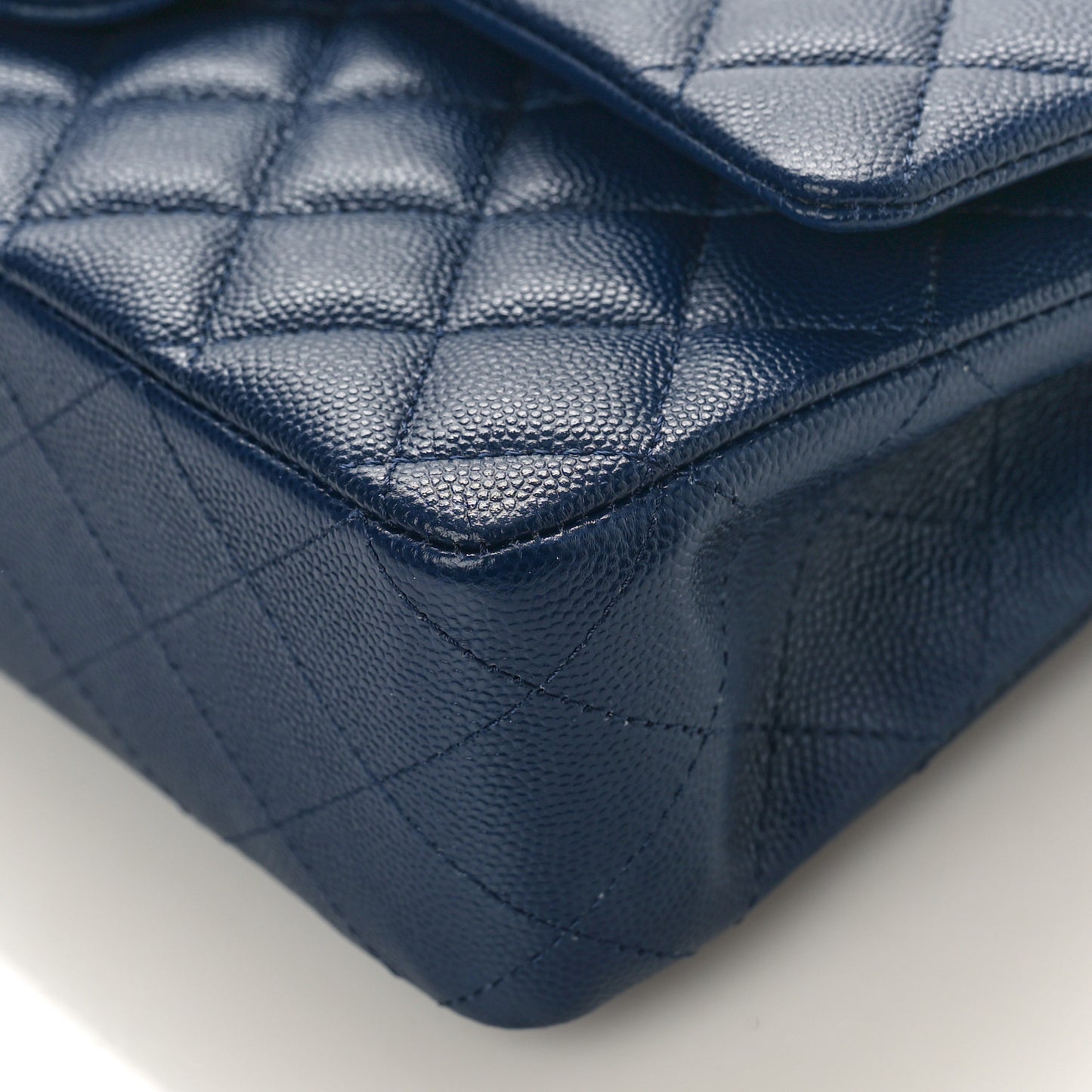 Caviar Quilted Medium Double Flap Navy