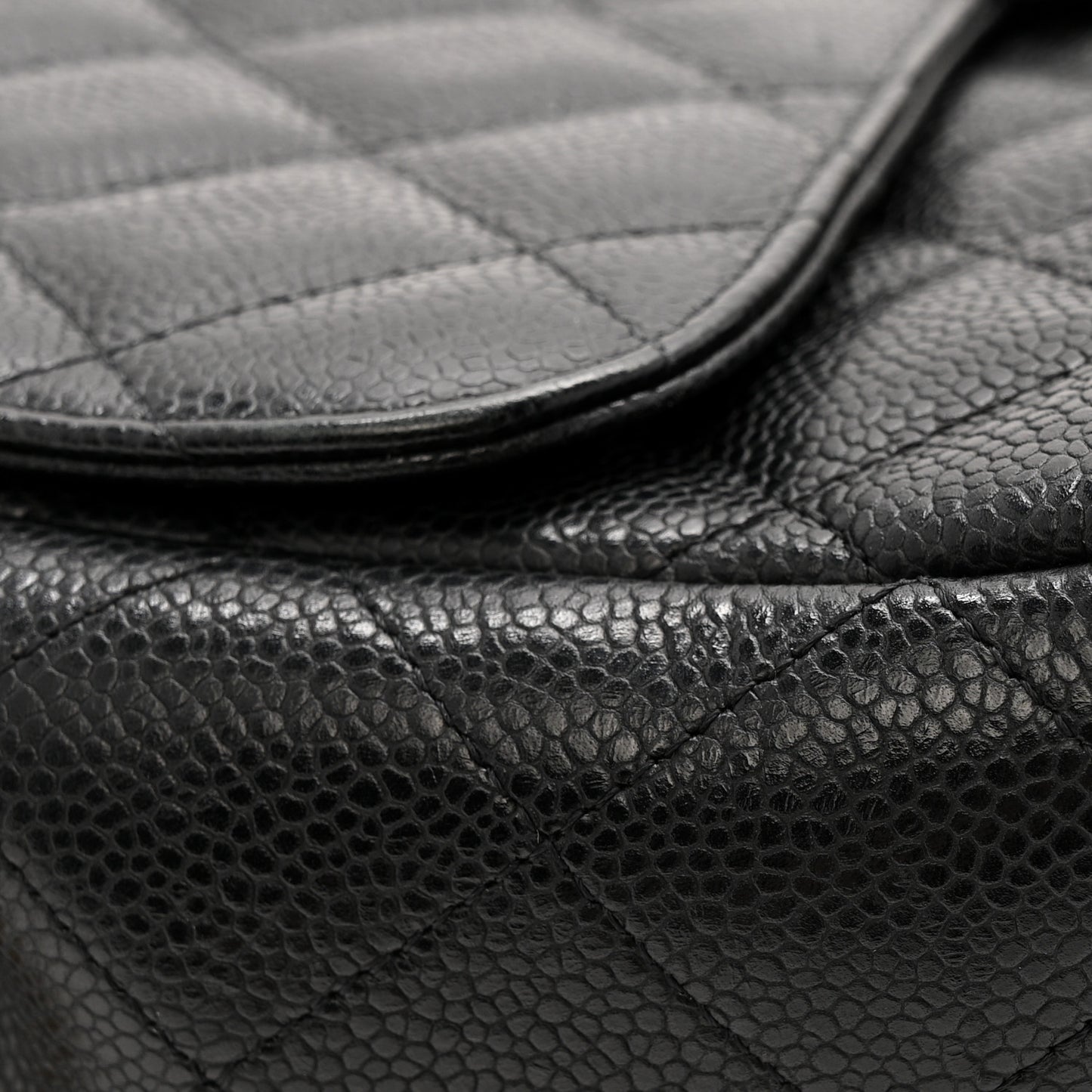 Caviar Quilted Jumbo Single Flap Black