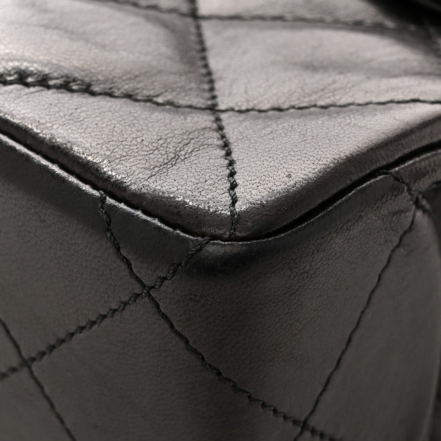 Lambskin Quilted Medium Single Flap Black