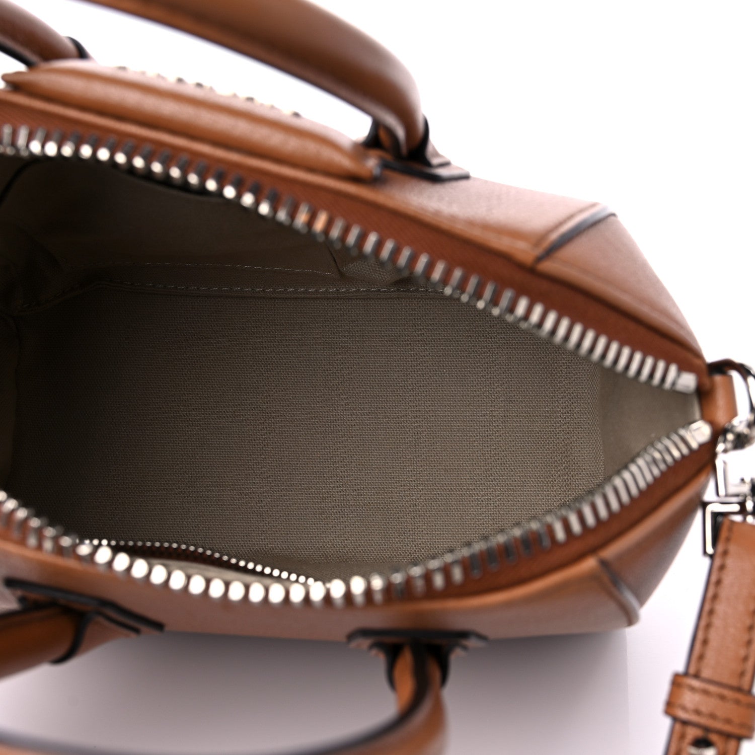 Givenchy Sugar Goatskin Mini Antigona Caramel 5 of 12