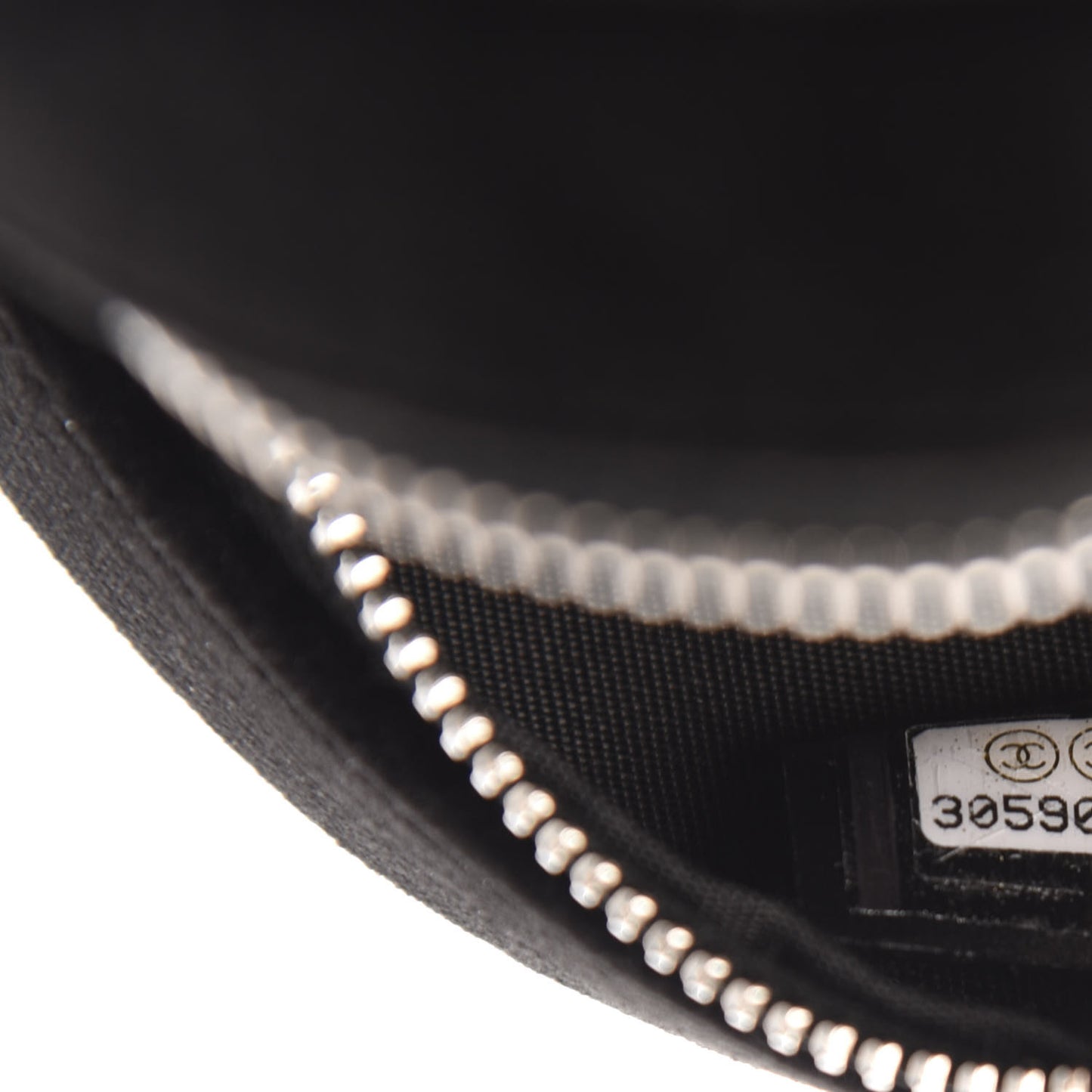 Suede Camellia Quilted Round Clutch With Chain Black