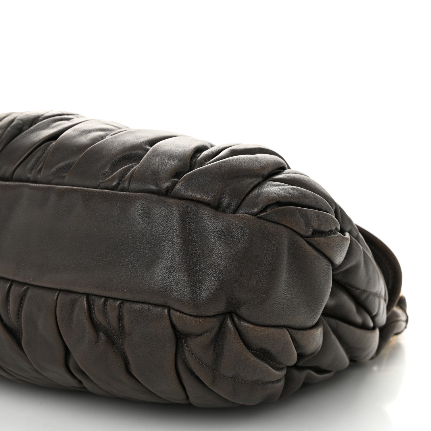 Miu Miu Nappa Matelasse Coffer Hobo Juta 11 of 12