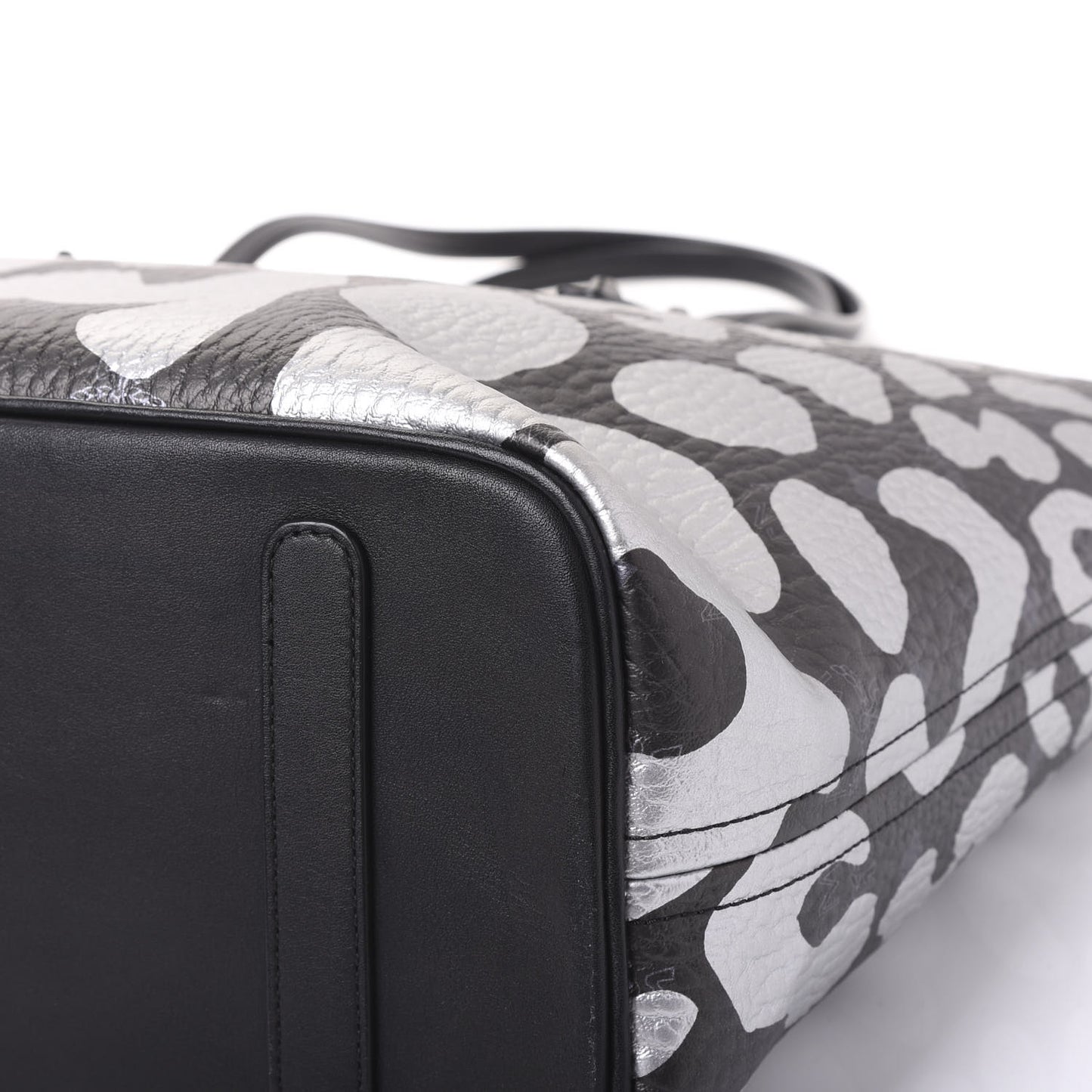 Visetos Metallic Leopard Print Medium Anya Shopper Tote Black