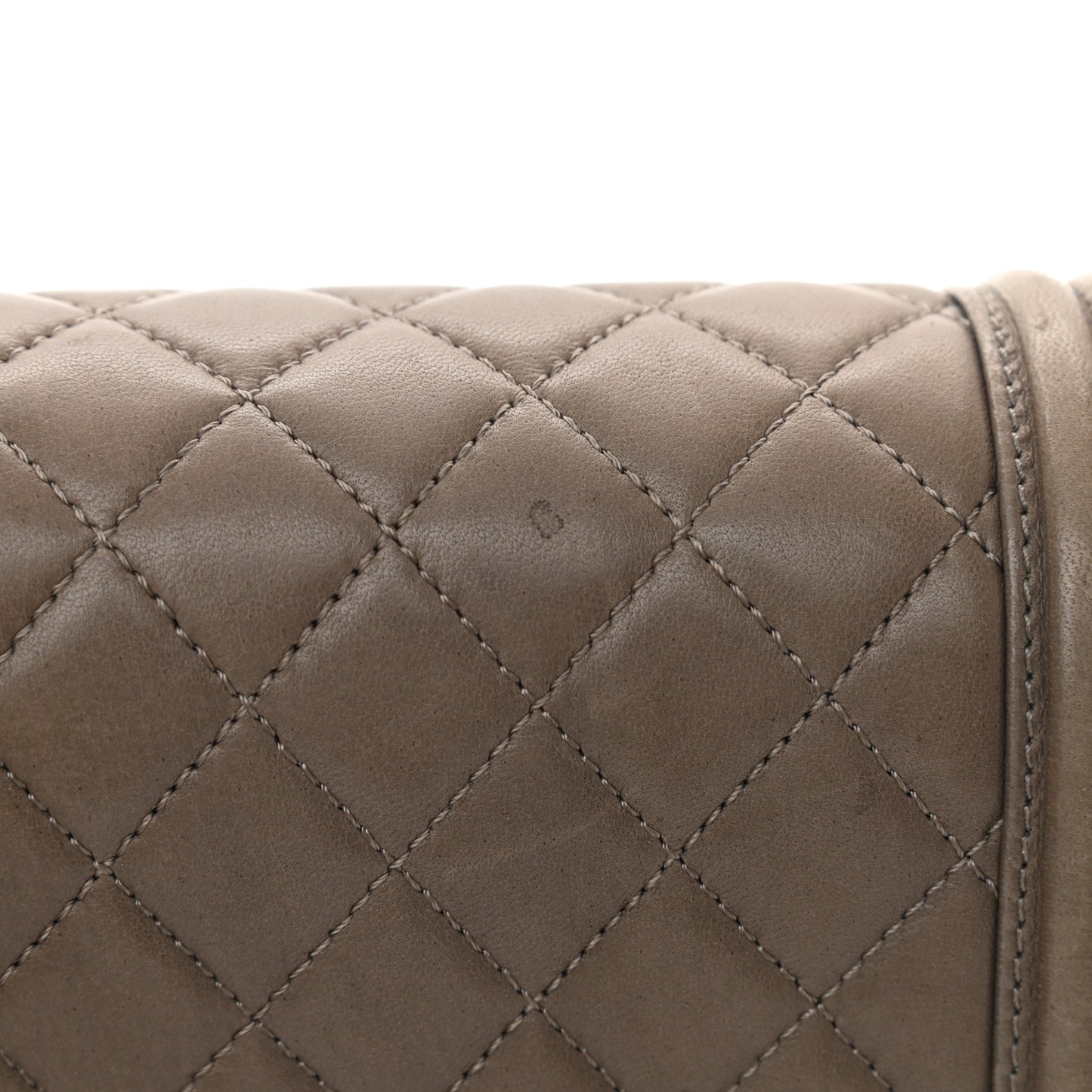 Lambskin Stingray Quilted Small Boy Flap Khaki