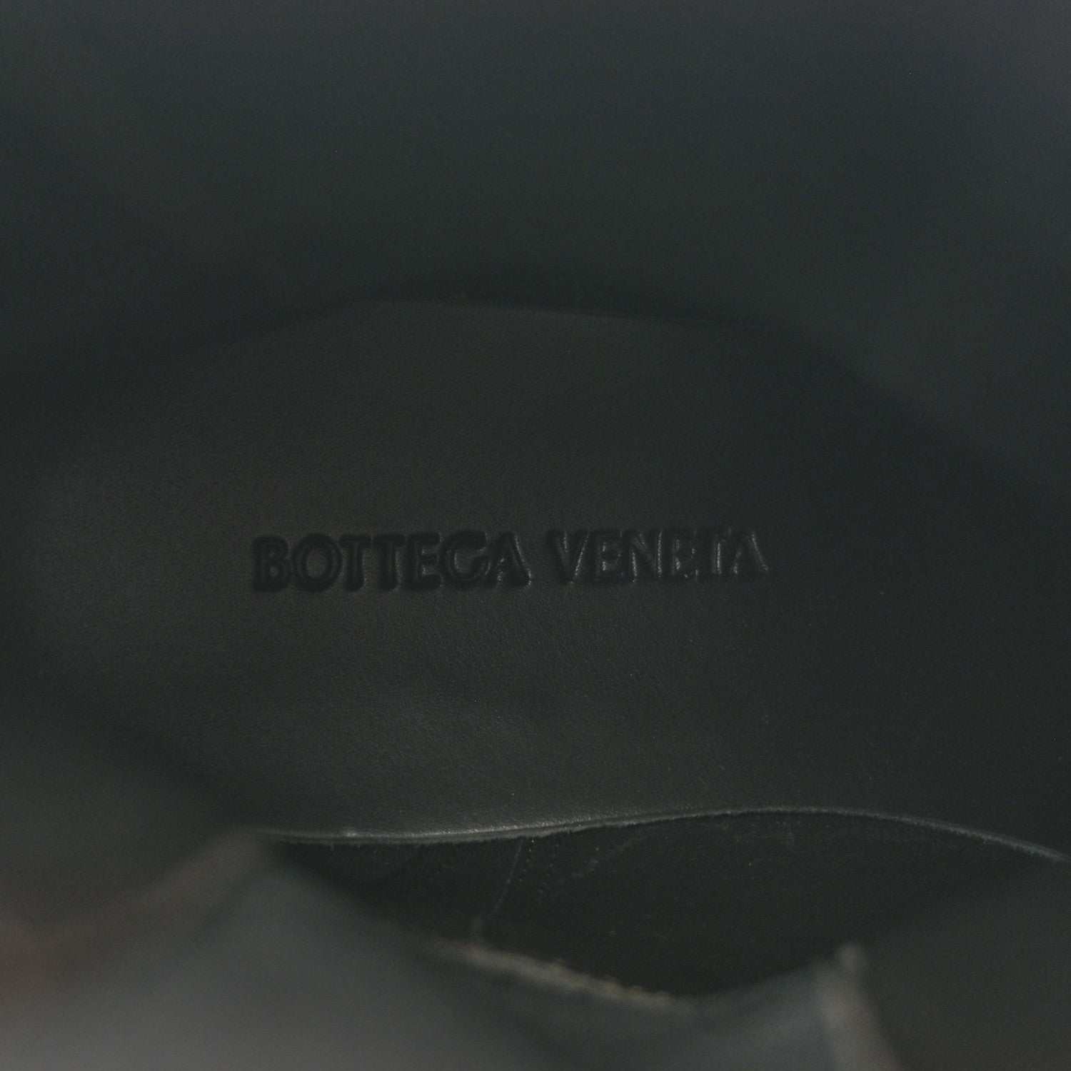Bottega Veneta Calfskin The Tire Chelsea Boots 38 Black Green 7 of 11