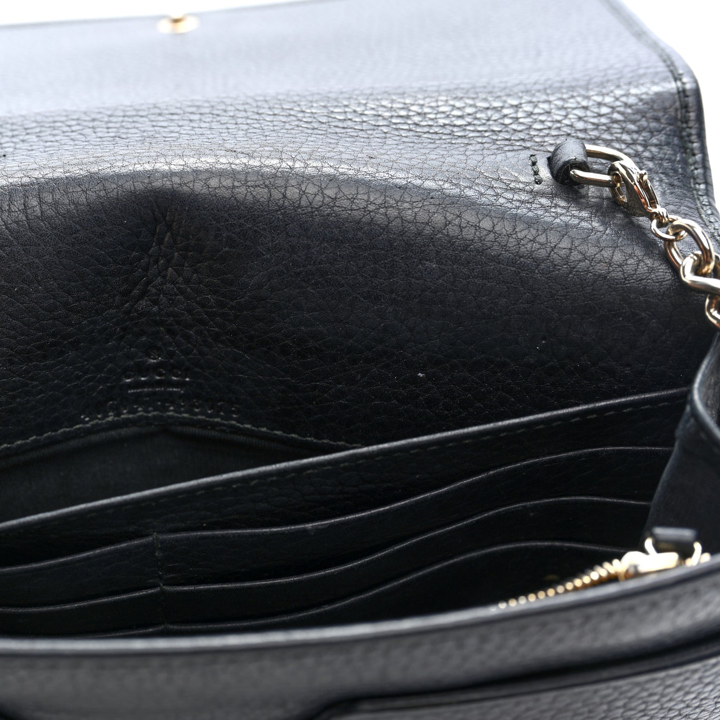 Pebbled Calfskin Soho Wallet On Chain Black