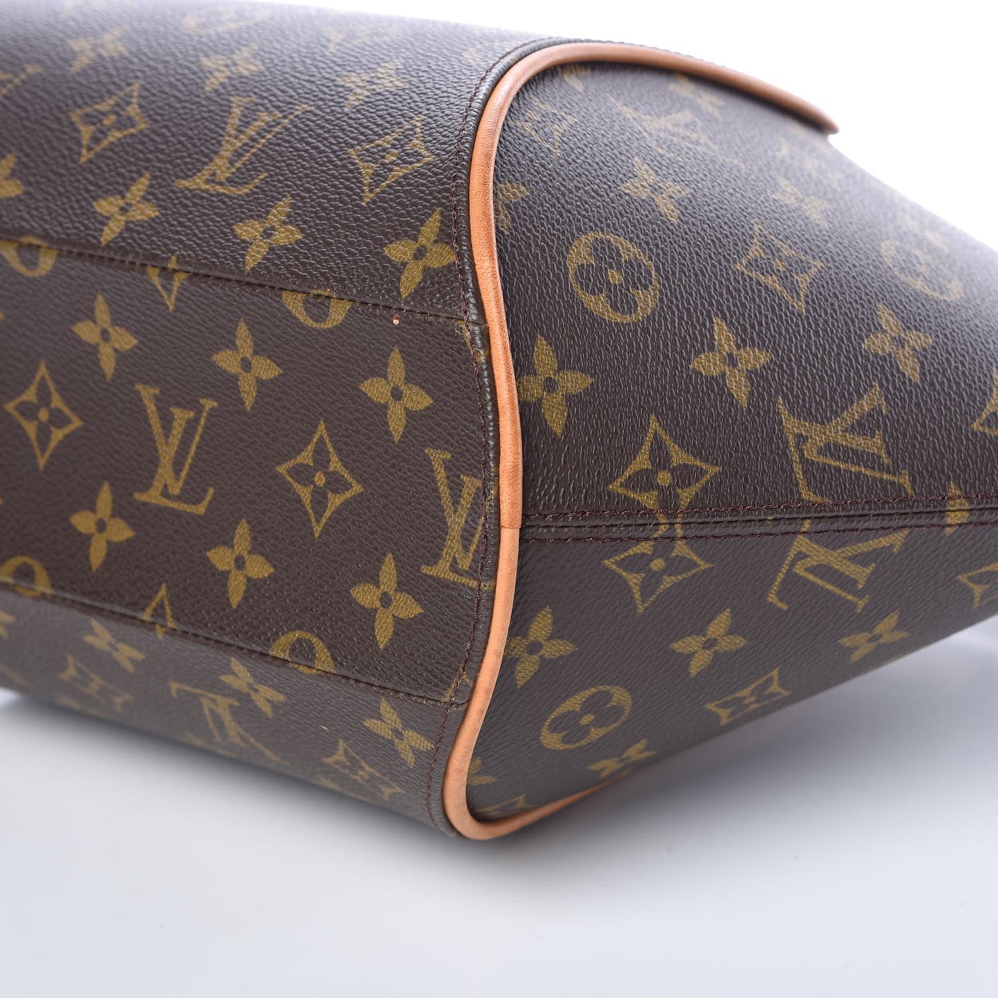 Monogram Ellipse MM