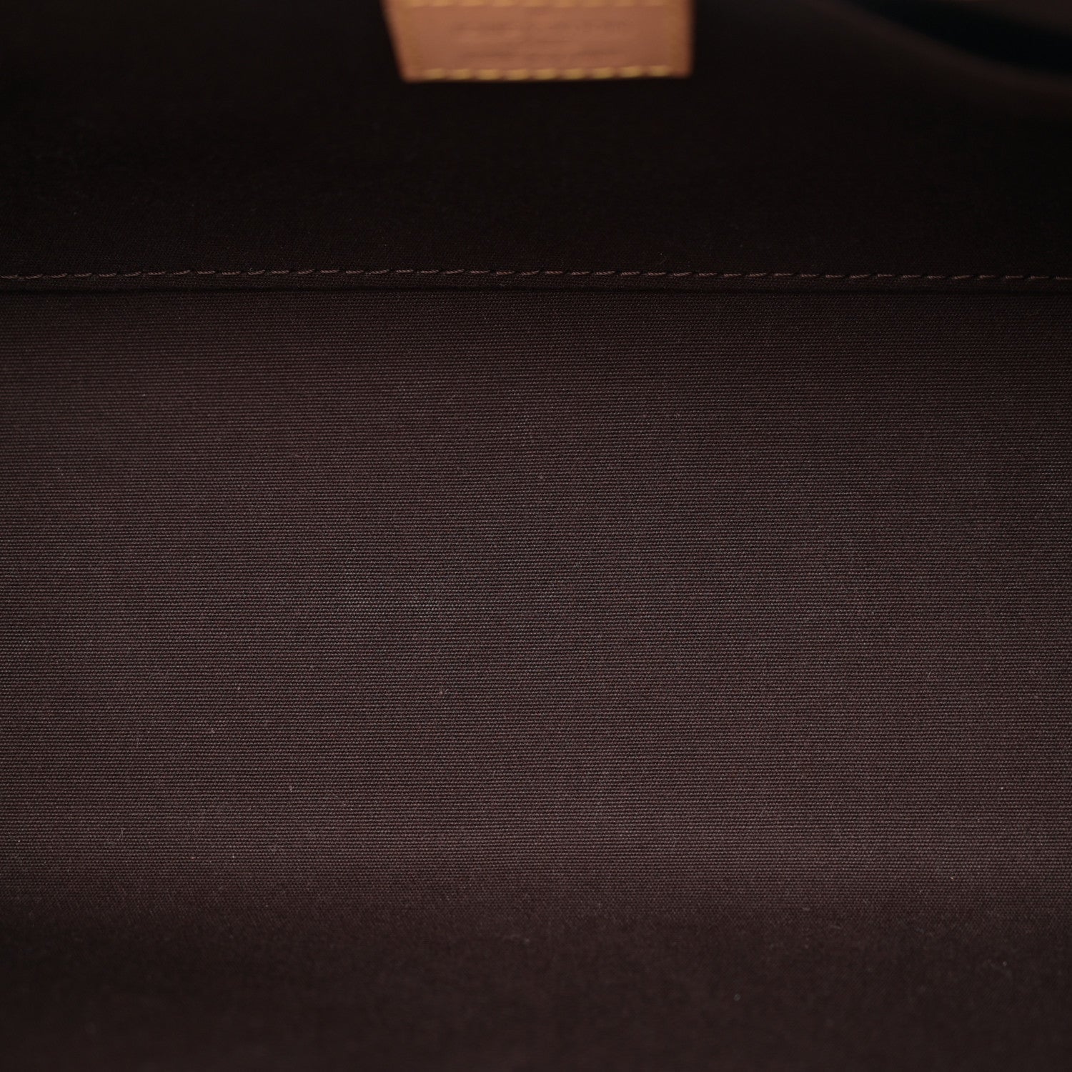 Louis Vuitton Vernis Roxbury Drive Amarante 5 of 10