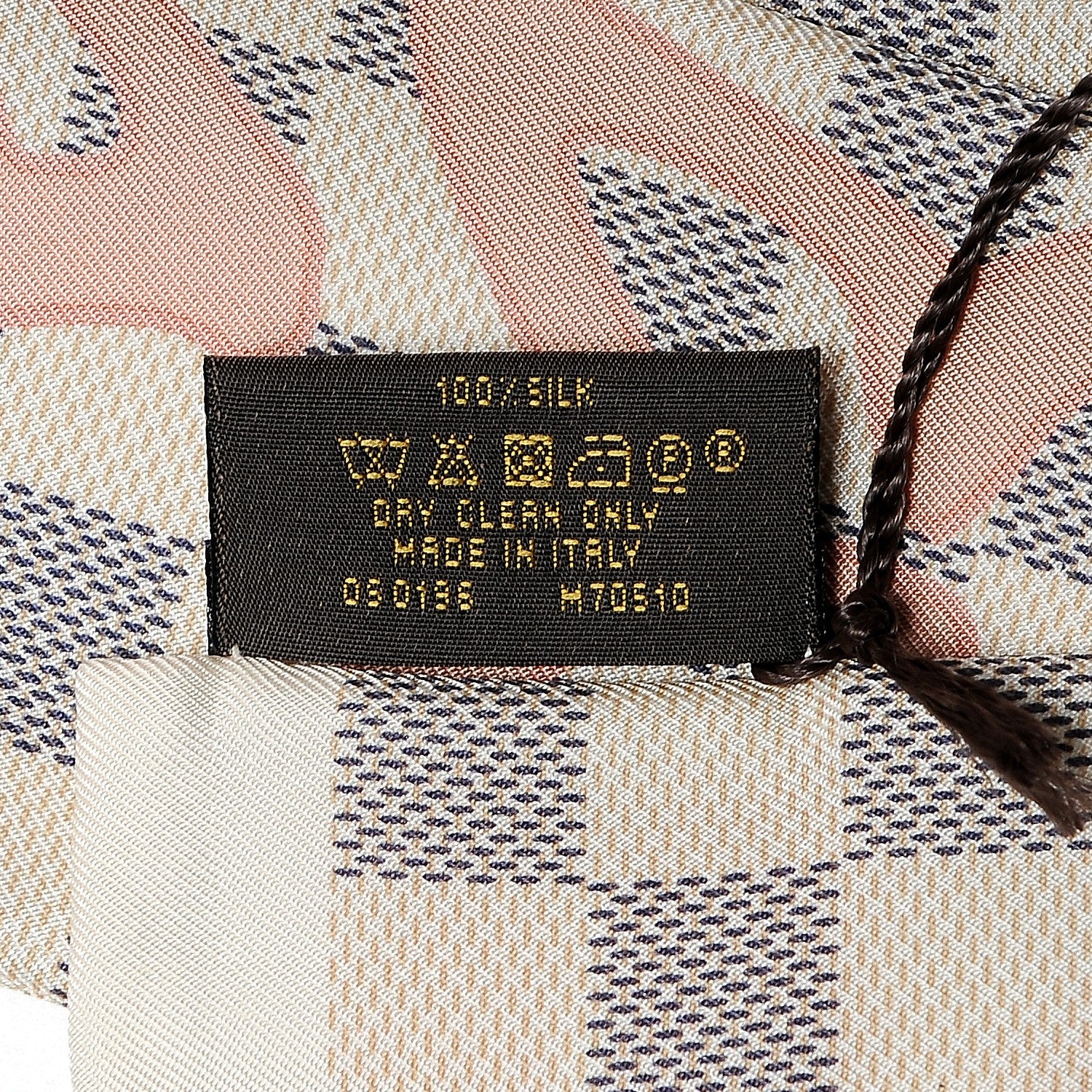 Louis Vuitton Silk Damier Azur Tahitienne Bandeau Rose Ballerine 4 of 5