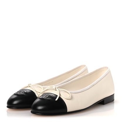 Chanel Lambskin Cap Toe CC Ballerina Flats 35 White Black 4 of 13