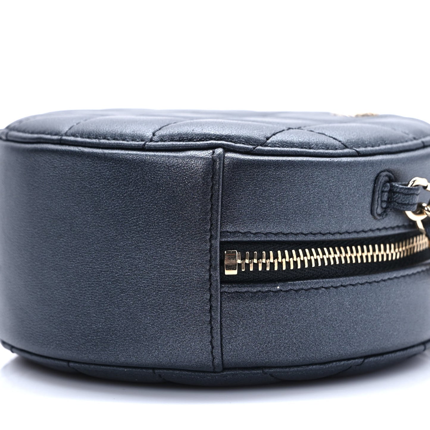 Iridescent Lambskin Quilted Pearl Round Clutch With Chain Black