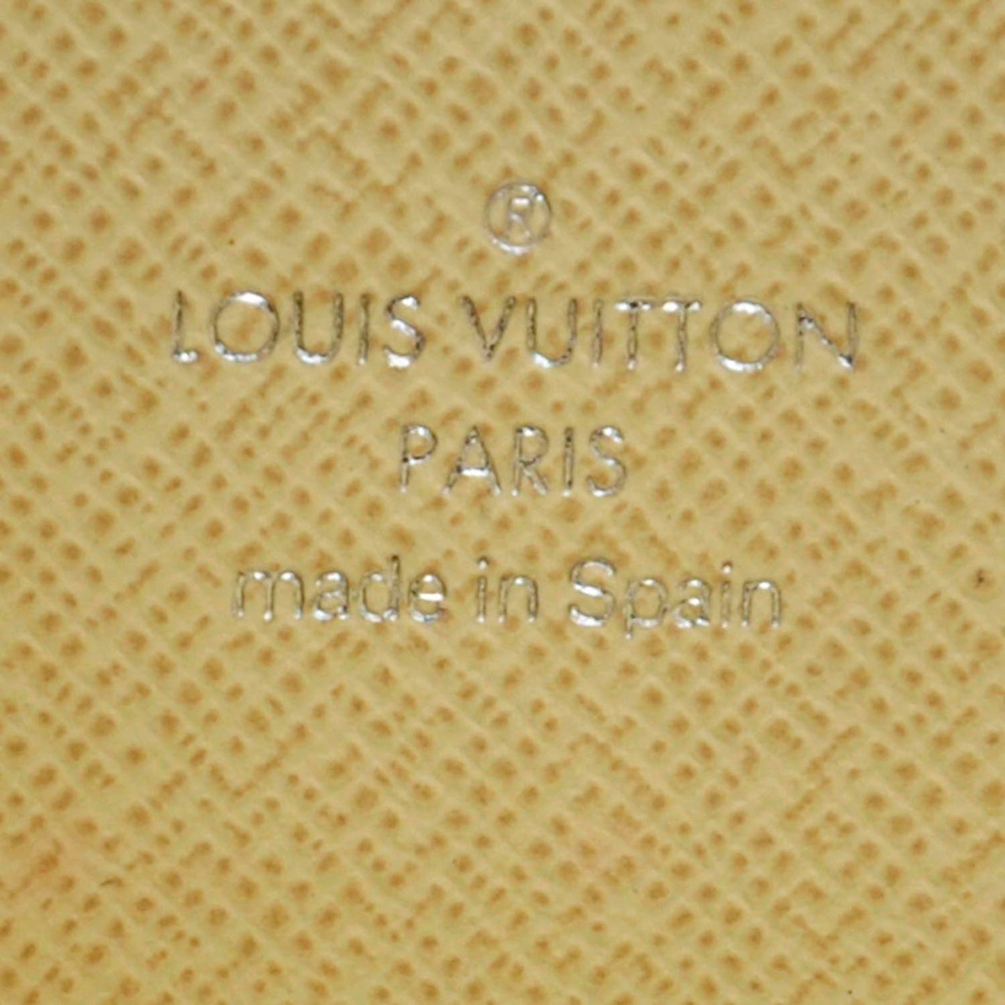 Epi Zippy Wallet Ivory