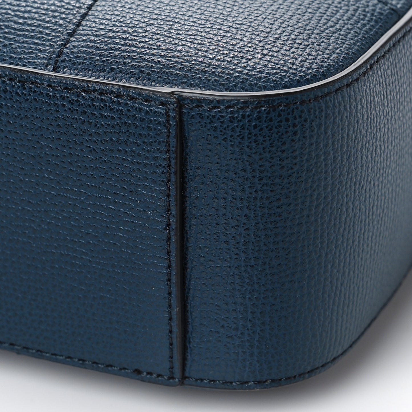 Small Classic Grain Calfskin Belgrave Single Document Holder Deep Sea