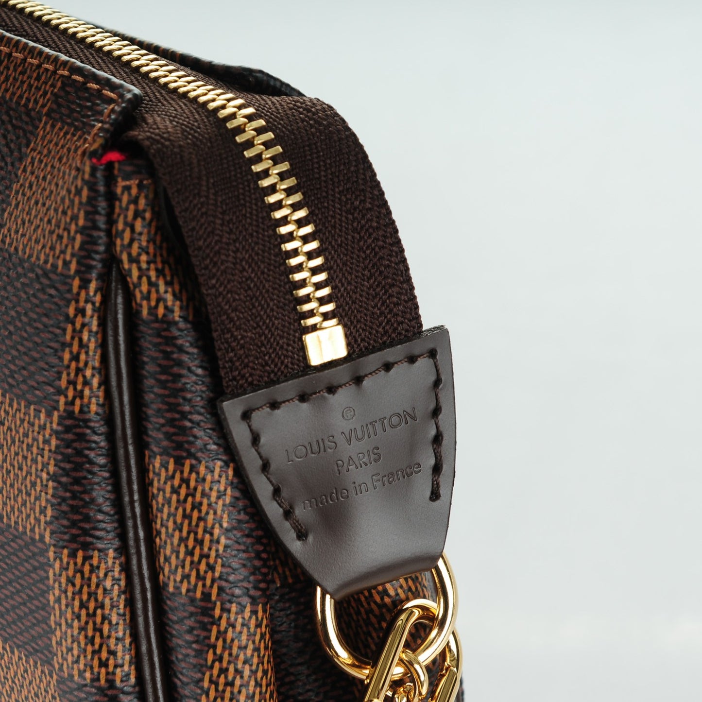 Damier Ebene Eva Clutch