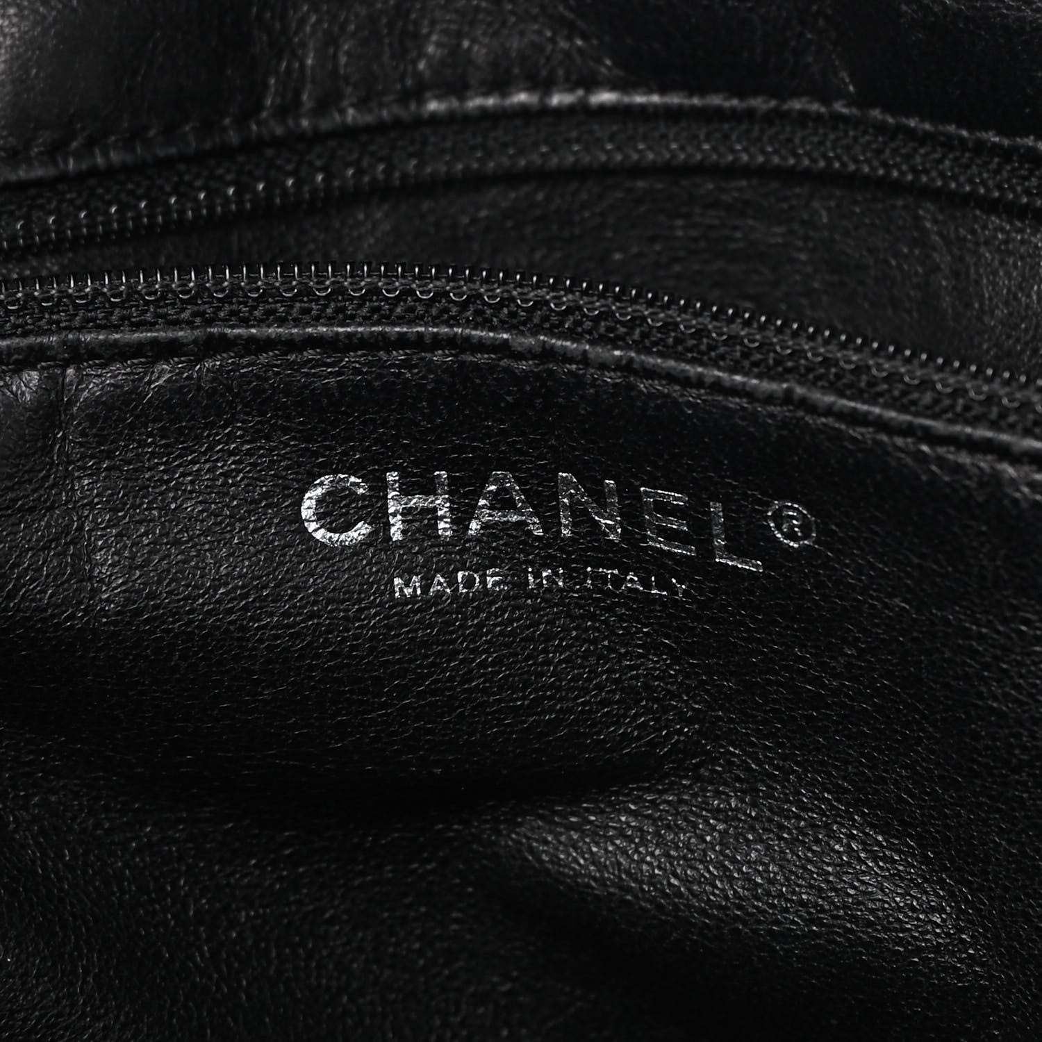 Chanel Glazed Calfskin Modern Chain Tote Black 6 of 13