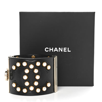 Chanel Lambskin Calfskin Pearl CC Cuff Bracelet Black Gold 5 of 5