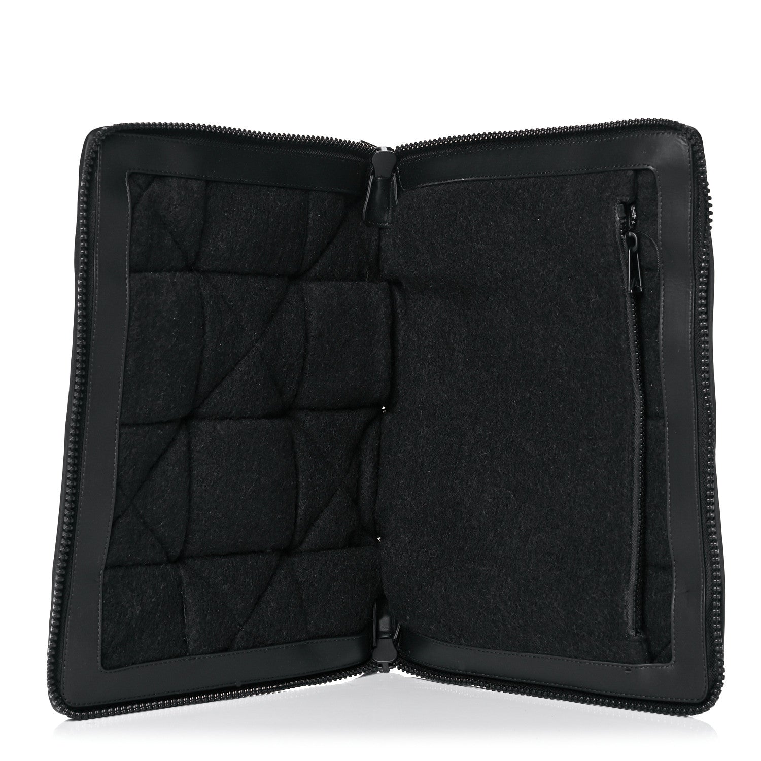 Bottega Veneta Calfskin Maxi Intrecciato Puffy Laptop Pouch Black 5 of 9