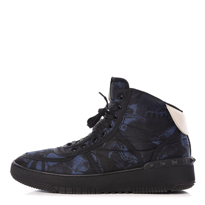 Valentino Garavani Nylon Camubutterfly Mens Rockstud High Top Sneakers 45 Marine Light Ivory Black 1 of 10