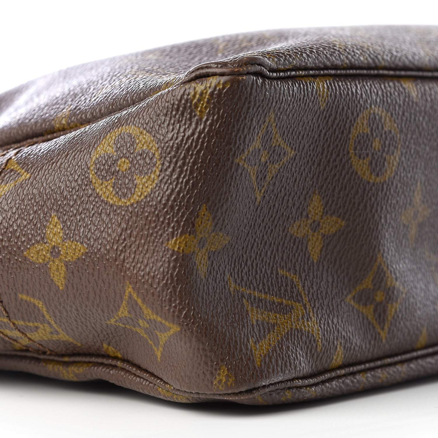 Louis Vuitton Monogram Trousse Toilette 28 8 of 9