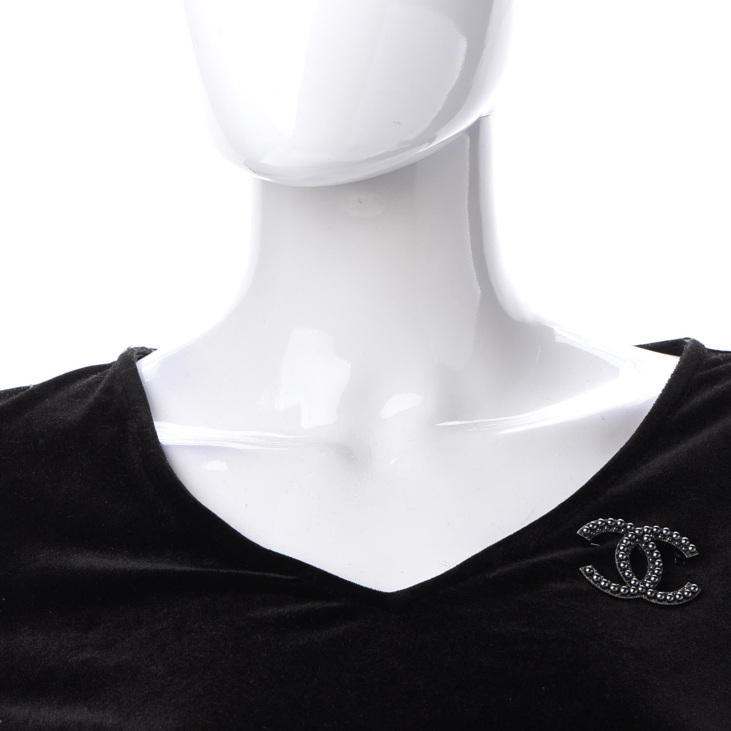 Chanel Ruthenium Pearl CC Brooch Dark Grey 2 of 5