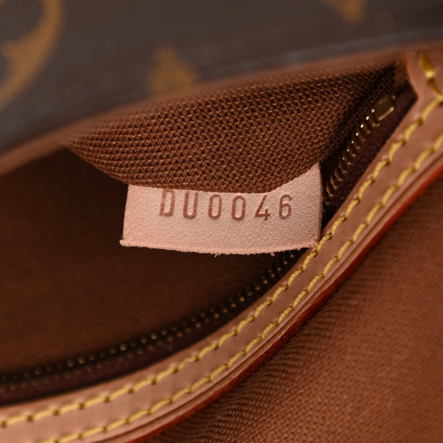 Monogram Mini Looping