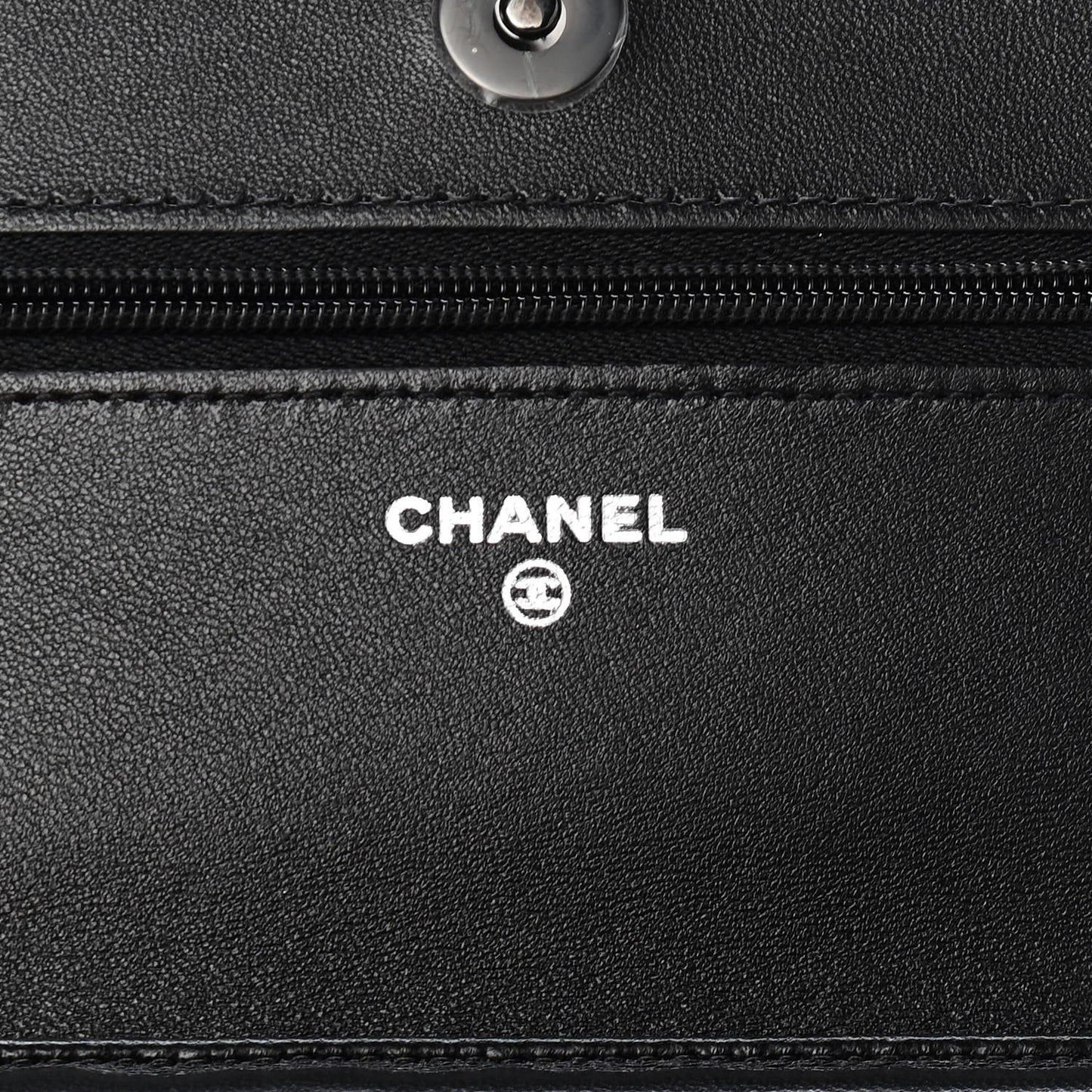 Lambskin Quilted Wallet On Chain WOC So Black