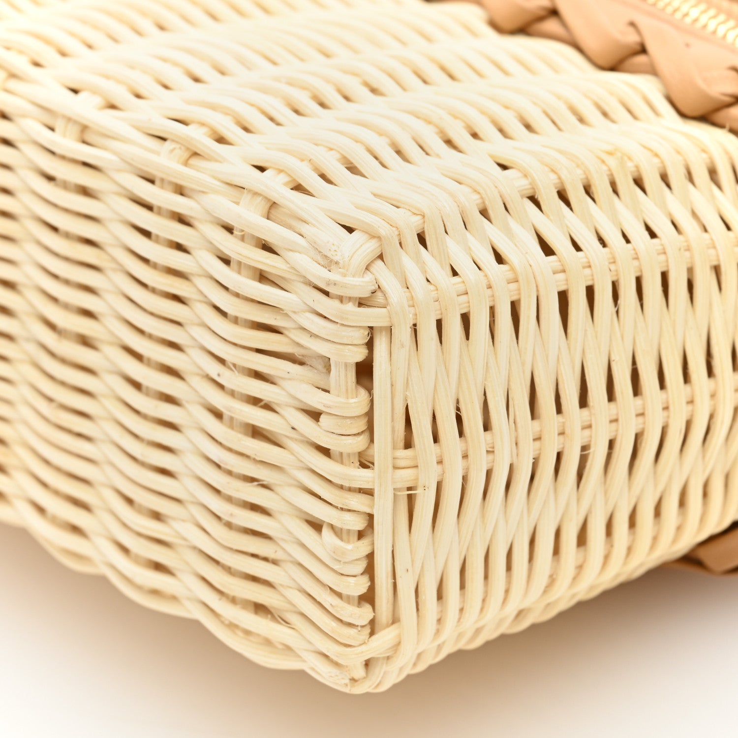 Loro Piana Wicker Calfskin L19 Extra Pocket Pouch Natural 9 of 10