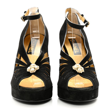 Chanel Suede Calfskin Pearl Shamrock CC Sandals 40.5 Black 2 of 8